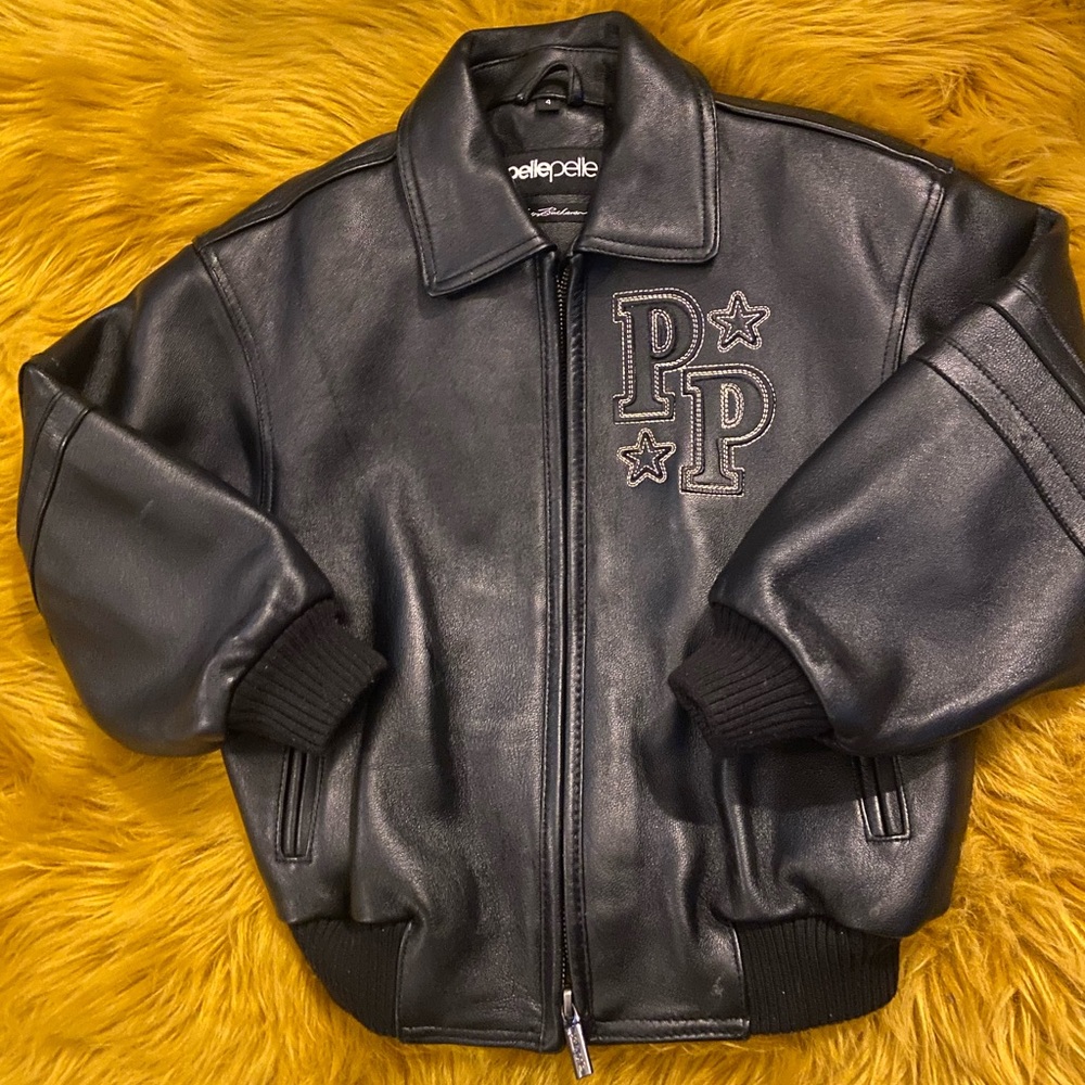 Used 100% Leather Kids (Boys) Pelle Pelle  leather coat. In great condition.